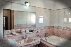 Hotel Casa Cranta